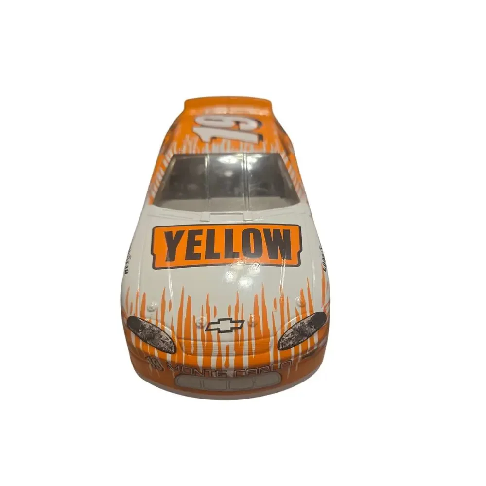 1999 Mike Skinner 19 Yellow Freight 1:24 Action Diecast Chevrolet Nascar